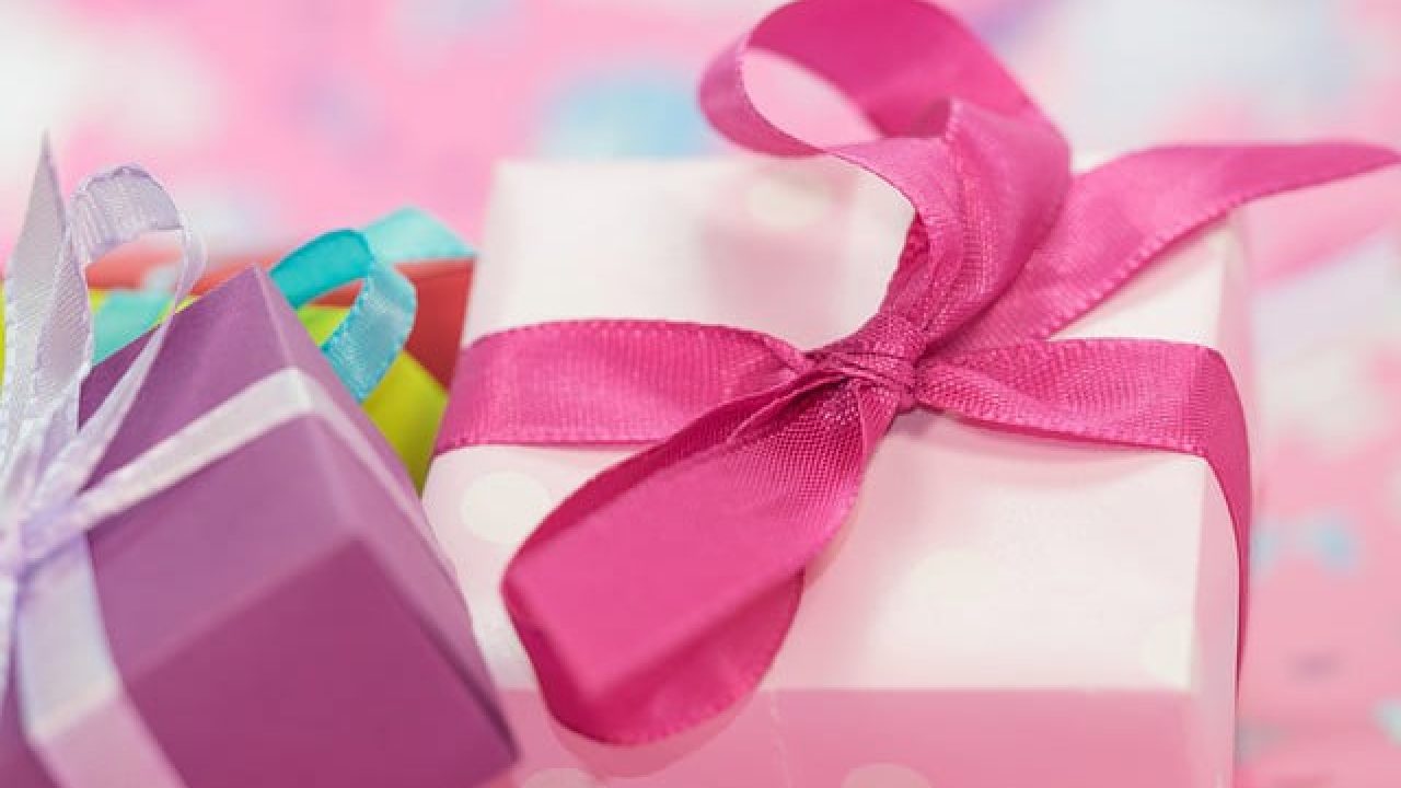 Regali Di Natale 2020 Per Lei.Idee Regalo Per Natale 2020 Regali Per Lui E Per Lei