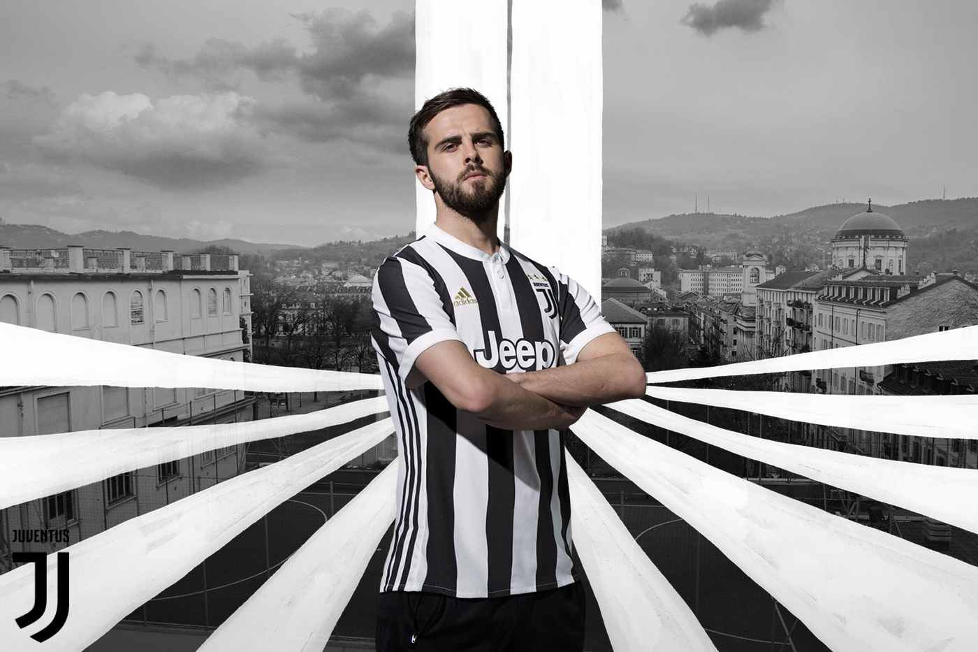 pjanic maglia juve