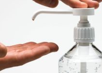 gel disinfettante per mani